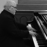 Robert Fertitta - Piano